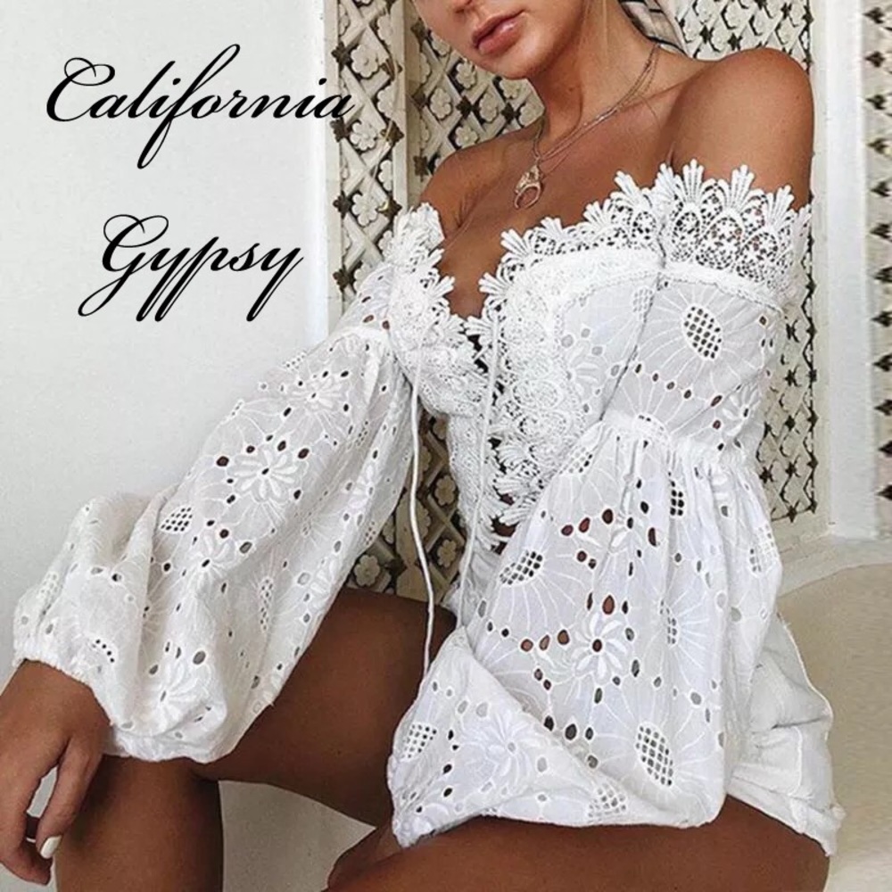 Eyelet Bohemian Puff sleeve top✨ - Picture 4 of 6